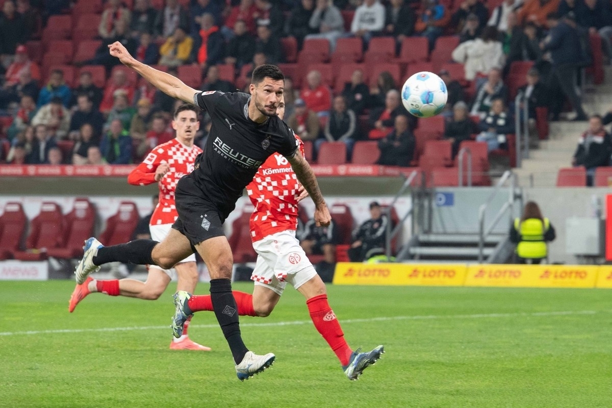 美因茨击败对手，实现主场完胜