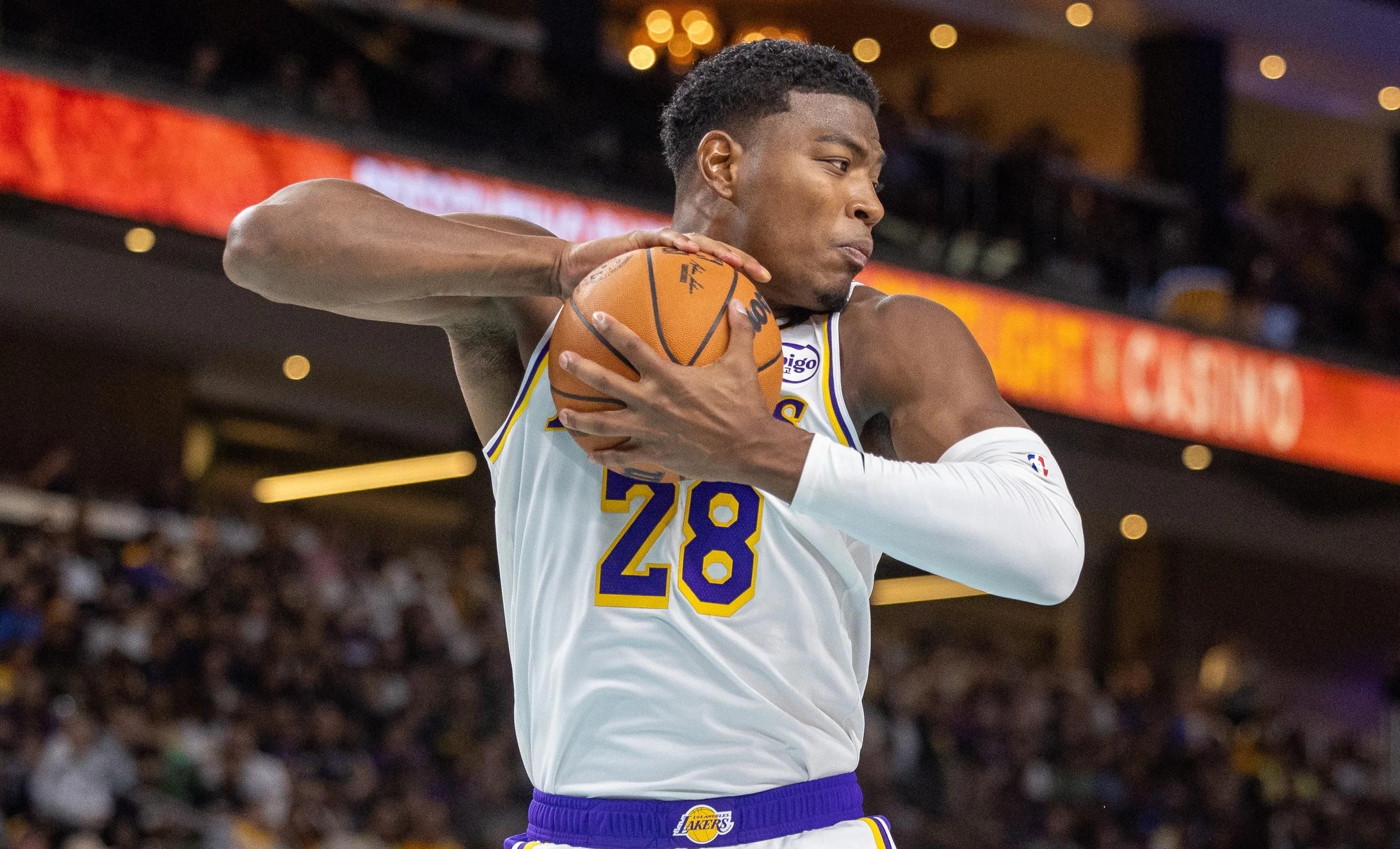 76人成功止住了湖人四连胜