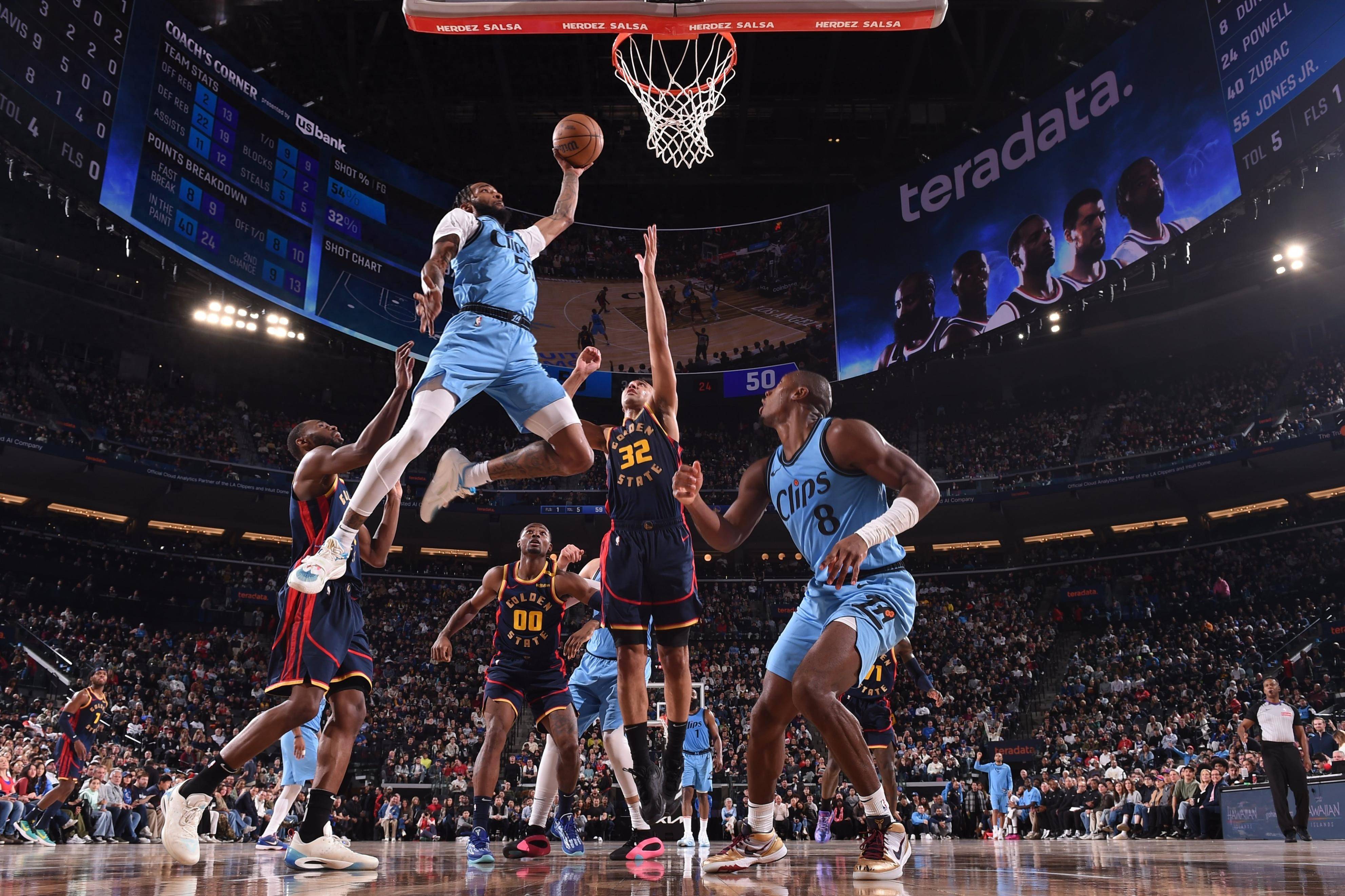 勇士惜败爵士，遭遇两连败