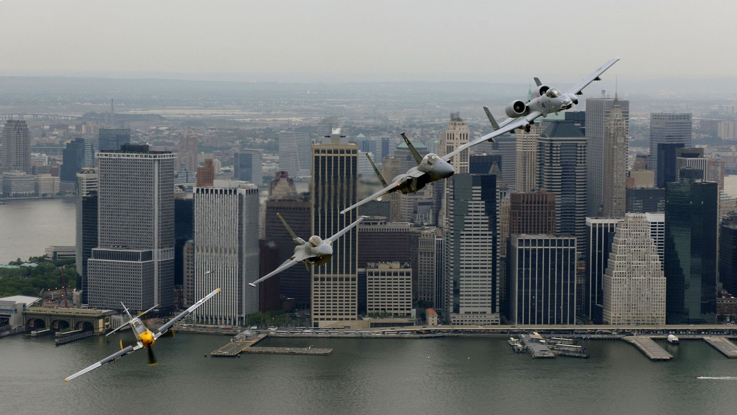 终局无争议，楚阿梅尼于F1年度争冠之夜的封神一战