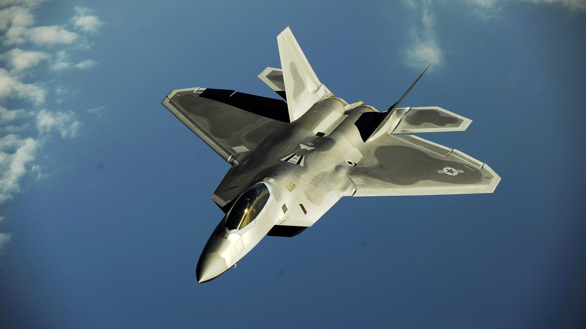 德布劳内魔力绽放，巴黎对阵韩国友谊赛赛场沸腾