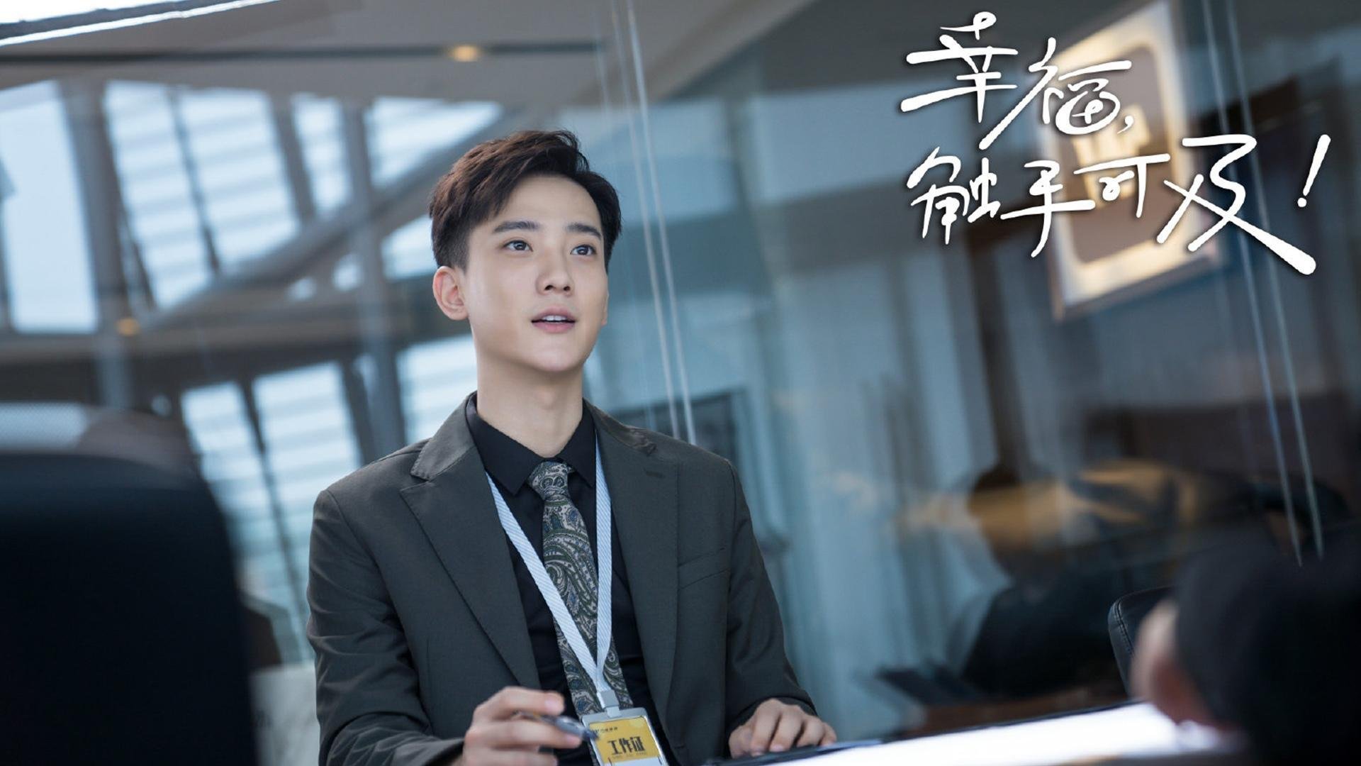 东方铁骑粉碎绿色神话，西方孤星点亮万里征途—竞技场上的团队铁律与个人史诗